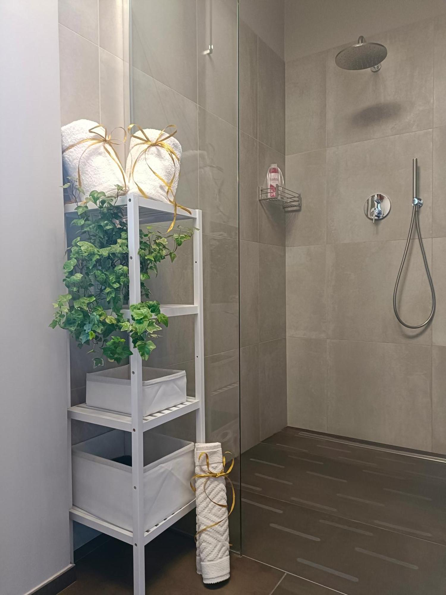 Residenza Palmina Appartement Rimini Buitenkant foto